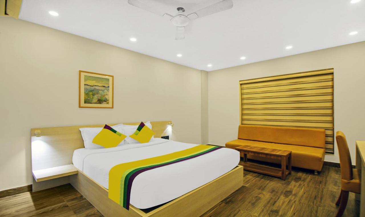 Itsy Hotels Transit Express Calcuta Exterior foto