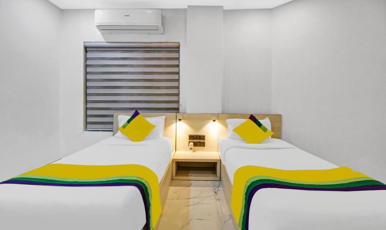 Itsy Hotels Transit Express Calcuta Exterior foto